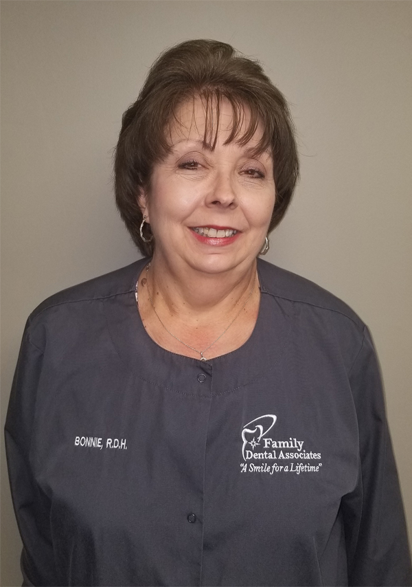 Family Dental Associates Dental Office in Louisville Okolona Dentist